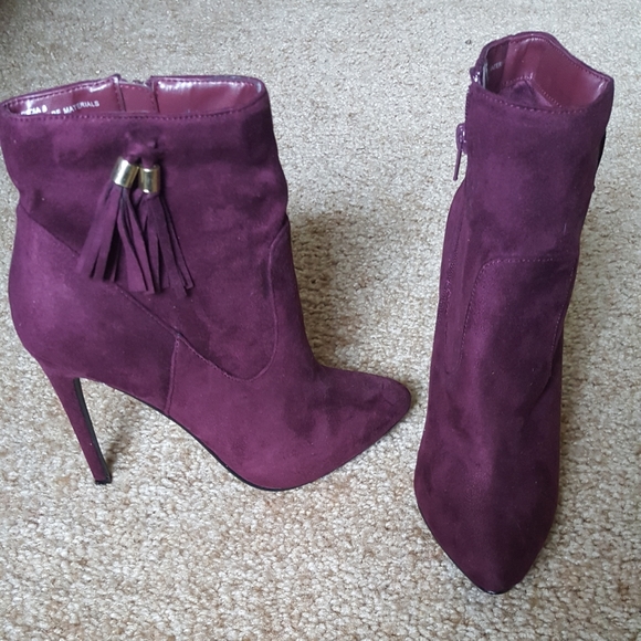 Maroon color high heel boots - Picture 1 of 5